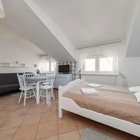 Konukevi Margarita I *