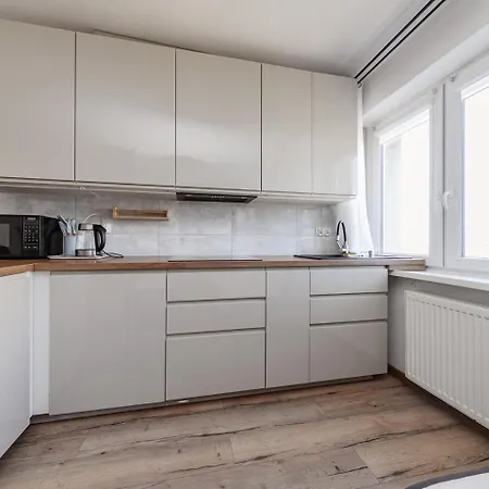 Margarita I Konukevi *